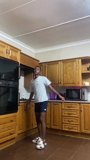 #fypシ゚ #trend #dance dc : @Jasper Zee🎭🎭🎭