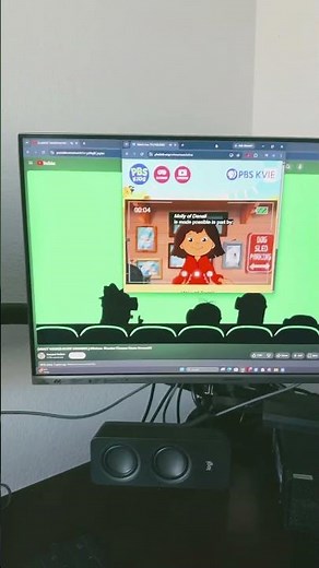Day 3 of minions watching green screen