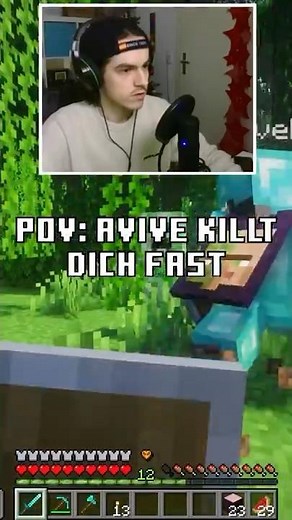 POV: @AviveHD almost kills you 😂💥 #minecraft #risk #shorts #gaming