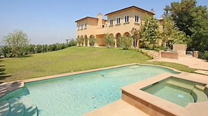 Nicki Minaj & Meek Mill -- Relationship Moving Forward ... by Moving into Bev Hills (VIDEO)