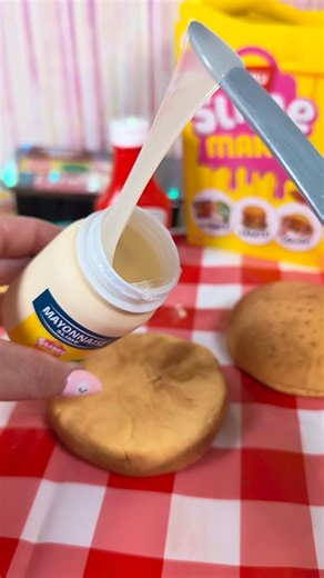 96K views · 4.6K reactions | SlimeMart Burger! . Let's make a burger! . Thanks @zuru.toys . #asmr #slimemart #burguer #fy #slimeasmr #slime #slimekit | My Little Closet | Facebook