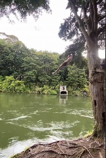 Tucks for Days: Master the Art of Tucking Techniques