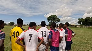 Azam Football Club on Instagram: "Katika muendelezo wa ushirikiano na vituo vyetu 11 vya kukuza vipaji vya hapa Nchini tulivyoingia navyo mkataba mwaka mmoja uliopita Makamu mwenyekiti wa timu hii Omary Kuwe akiambatana na Mkurugenzi wa Akademi yetu Said Said, wametembelea kituo cha JK Pro 7, kilichopo Mkoani Tanga, ili kujionea hali ya maendeleo ya Kituo hicho. Ujio huo ulikuwa mahsusi kwa ajili ya kufunga rasmi zoezi la awamu ya kwanza la ugawaji wa vifaa vya michezo ambalo lilianza mapema msi