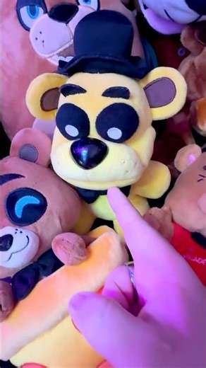 Is That Freddy Fazbear #shorts #clawmachine #arcade #fnaf