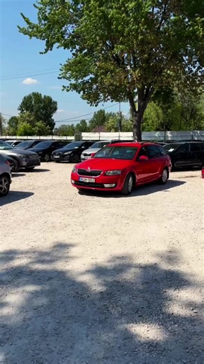 Skoda Octavia Combi Style 1.2 TSI eladó – családi kombi 4 099 000 Ft
