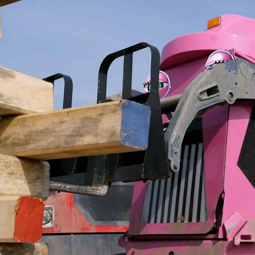 #NationalHaveFunAtWorkDay = your boss forcing your whole team to play Jenga 🙃 | Universal Kids