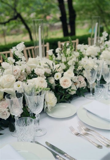 The Cultural Significance of Long Tables in Italian Weddings