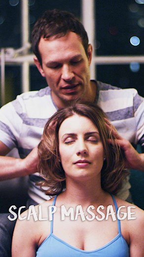 1.6K views · 495 reactions | Scalp Massage! It’s easy, but I have a few tips for you. - Don’t massage hair – it’ll matte - Use deeper and slower movements - Both hands do the same thing at the same time - Explore the entire scalp (move your hands) - Use circles (small and large ones) | Melt: Massage for Couples | Facebook