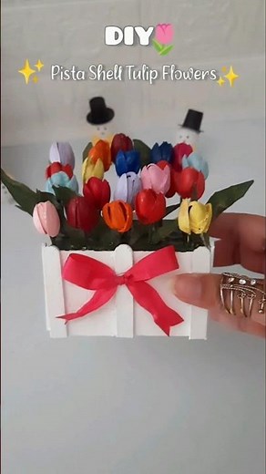 DIY Pistashell Tulips #shorts #shortsviral #pistashellcrafts #diy #handmade #craft #viral #trending