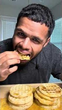 Today we smashed some crispy crunchy eggo waffles. #waffles #asmr #crispy #crunchy #mukbang
