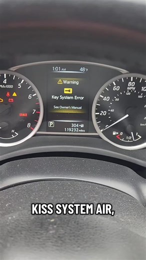 ¿Te ha salido en tu Nissan el mensaje Key System Error? Muchos piensan que es la llave o el botón de encendido… pero mirá este caso.” “Este Sentra traía el código B2623 Inside Antenna. ¿Y sabés qué era? Nada del push button, nada del aro del inmovilizador… ¡Era una antena rota en el baúl! Justo en el conector. #Nissan #KeySystemError #B2623 #DiagnósticoAutomotriz #EliteProgDiagnostic