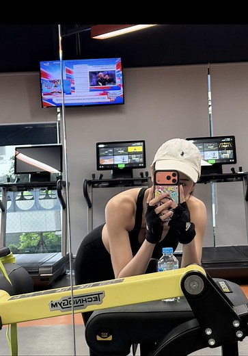 Resistance Band Workout Routine with Tungpangpl