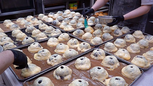 2.1K views · 41 reactions | Contains 90% Red Beans? Sold more than 1 million! Legendary Red Bean Bread - Korean street food | Food Processing | Facebook