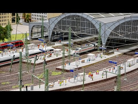 Massive HO Scale Model Railway by "Rail Innovation" | Station, Viessmann CarMotion & Tram