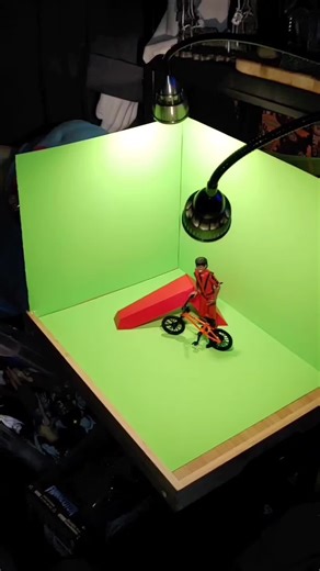 Bananastand (@bananastand00)’s videos with original sound - WYA ADRIAN | DJ