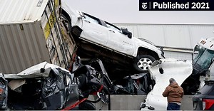 6 People Die in Texas Crash Involving More Than 100 Vehicles