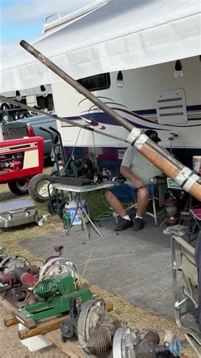 Gunfire at the tractor show 😂 Maytag engine running 😎 Florida Flywheelers tractor show #shorts