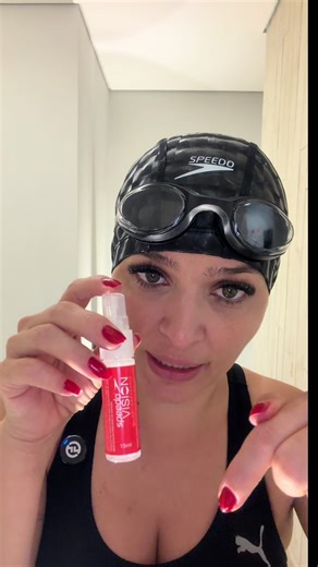 Testando o anti embaçante da speedo. Ninguém merece nadar com óculos embaçado 🥴 #natacao #oculos