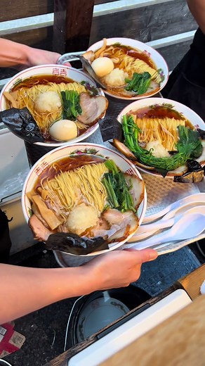 屋台ラーメンしゅんやっちゃんでの美味しいチャーシュー麺