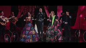¿Cómo fue cantar el medley ranchero con Guadalupe Pineda Página Oficial en el álbum #HomenajeALosGrandesCompositores? Leonardo Aguilar nos cuenta en esta entrevista 🤠 Mi | Sony Music Mexico