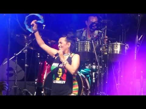 Annabella's Bow Wow Wow - I Want Candy (The Strangeloves) - O.C. REWIND FEST