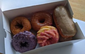 We scoured 4 Seattle-area neighborhood doughnut shops to find a great maple bar, a to-die-for chocolate glaze and more