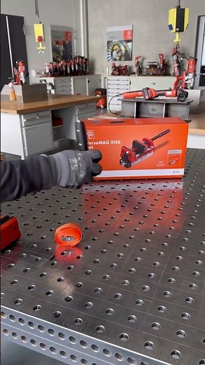 First Look 👀 Unboxing the new FEIN VersaMAG Vise