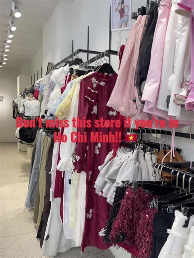 Save this for your next Vietnam trip! I believe this is in📍District 1. Shopping areas in hcm are pretty close to each other. Def shopping heaven for shopaholics 😮‍💨💕 #hochiminh #vietnamhcm #shoppinghaul #shoppingdistrict #shoppinginvietnam