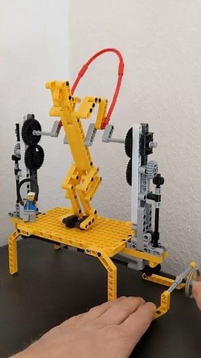 lego ropeskipping automaton