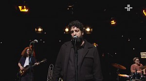 We are delighted to welcome back Rio based trombonist, drummer, band leader and composer and all round tailblazer of the contemporary Rio-jazz scene Antonio Neves 🎊 Following his acclaimed 2021 album A Pegada Agora Essa (The Sway Now) he’s been a man in demand, working with Bala Desejo, Jards Macale, Bruno Berle, Dadá Joãozinho and Ceu. His next release on Far Out falls under the new Neves E Silva idiom as he joins forces with fellow drumming carioca Thiaguinho Silva who has cut his teeth worki