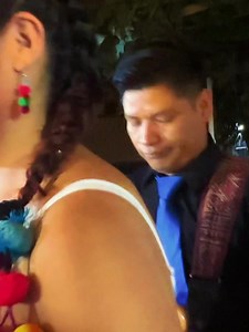 10K views · 167 reactions | CON LOS AMIGOS DE CHINGAS #TresAmores #Autor_ElmerDeLaCruz #Contratos_984961203 | Jhon Rufino - oficial | Facebook