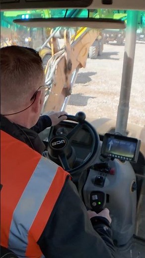 POV: you’re a JCB Dancing Digger driver