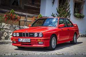 Video: Here's a 30-minute documentary about the making of the BMW E30