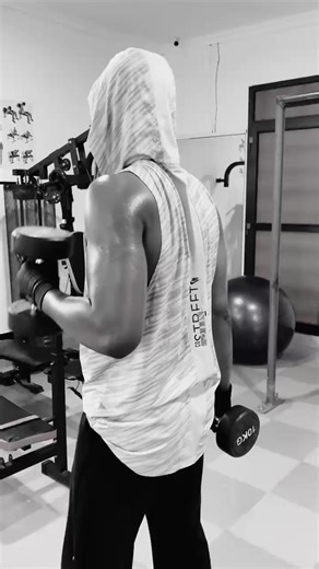 #andika kitu#Hiphop ipo YouTube sasa k ze flow ft Nikki mbishi x tizzy b