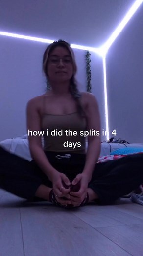 the stretches i did to get my splits in 4 days!! #fyp #splits #workout #boredathome @kennyjeann