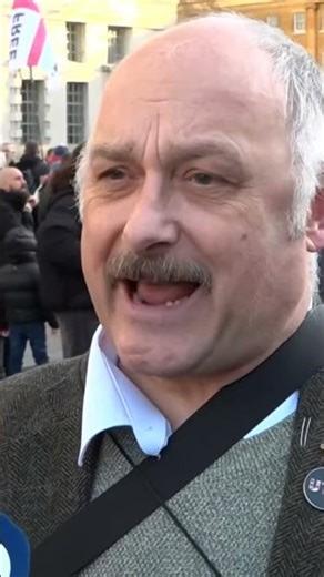 The UK is becoming increasingly dangerous. Poles are returning to Poland in droves.