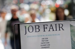 UK unemployment rises to 5.1%