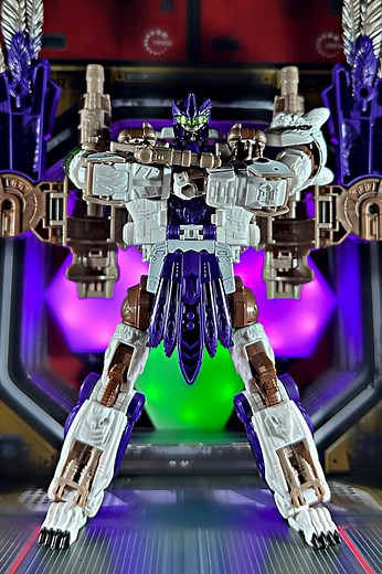 55K views · 851 reactions | Transformers Legacy United: Beast Wars Universe Tiger Hawk! #TransformersGenerationsLegacy #beastwars #maximals #tigerhawk #fbreels #extremesets #fyp #foxkids #90s #nostalgia #asmrvideo #toycollector #hasbro #takaratomy #morethanmeetstheeye #mechas #childhoodmemories #giantrobot #adsonreels #robotsindisguise #EntertainmentEarth #toycommunity #transformers #autobots #icollectatee #kltoybox | Kaori’s Toy Box | Facebook