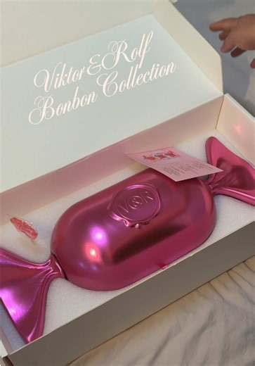 Sweet Indulgence: Exploring Viktor&Rolf's Bonbon Collection