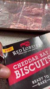21K views · 566 reactions | Review on these Red Lobster Cheddar Bay Biscuits that I found in the freezer section in the Grocery Store. #cookingwithchefanthonysmackinllc #redlobster #cheddarbaybiscuits #foodie #foodblogger #reelsvideo #cooking #viralvideo #facebookpost #baking | Cooking with Chef Anthony Smackin LLC | Facebook
