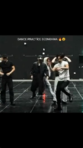 SEONGHWA FANPAGE (에이티즈)♡ on Instagram: "Dance 🔥"