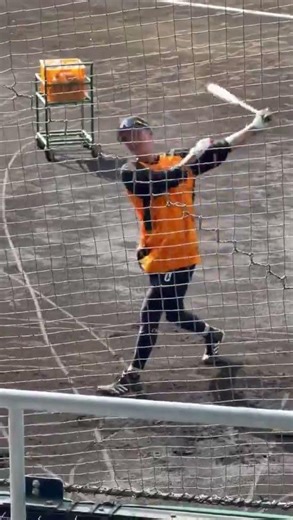 坂本勇人バッティング練習#坂本勇人 #読売ジャイアンツ #ジャイアンツ #ジャイアンツ球場 #ジャイアンツ動画 #巨人 #バッティング #バッティング練習 #バッティングフォーム #打撃 #打撃練習