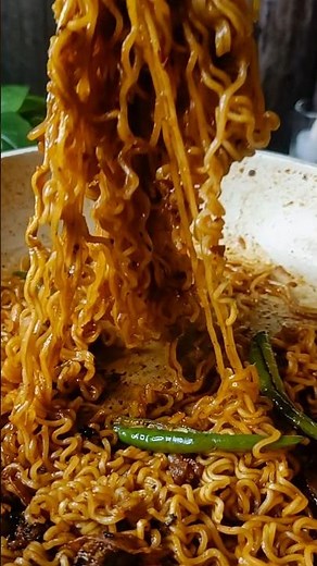 Garlic Maggi Recipe | Spicy Garlic Noodles | Easy Maggi Recipe | #shorts