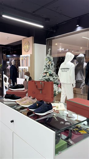 ‏#hmbrands #galleriaparkview