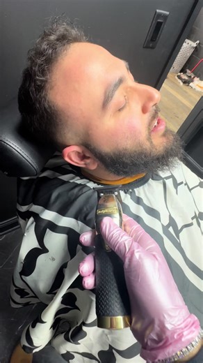 Beard Removal Service: First Video Experience