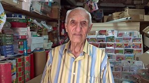 821K views · 12K reactions | ❤❤ Don Pablo de 92 años no se retira no se quita ni recibe ayuda del gobierno. ¡Vea el video de 3 minutos en alta definición (HD). #Díadelospadres #padreejemplar #orgulloboricua | Conociendo a Puerto Rico | Facebook