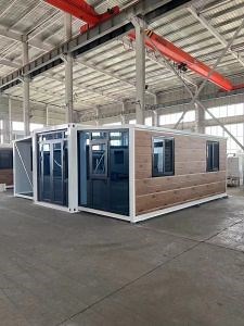 [Hot Item] High Foldable Tiny Modular House Expandable Stackable Prefab Prefabricated Container Homes Casa China Wholesale