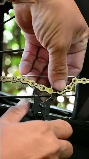 How to Remove a Bike Chain (Quick & Easy Guide)