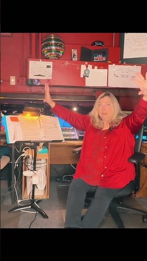 Drive In scene |Grease Lighting explained, with Lighting Designer, Sue Berger.