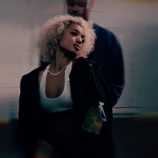 EASYYYYYYYYY ___________________________________________#chrisbrown #chrisbrownofficiall #chrisbrownedit #teambreezy #cbreezy @chrisbrownofficial